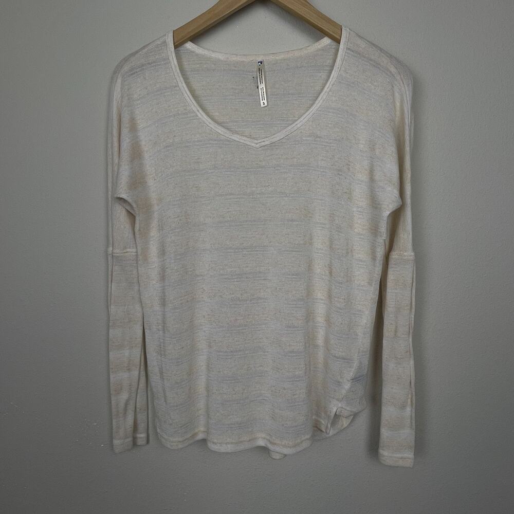 Kuhl Women’s S Beige Striped Knit Long Sleeve Top Outdoor Layering Gorpcore